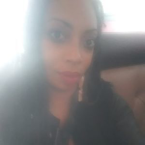 Meet your Posher, Chanelle